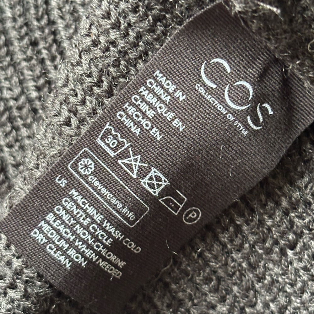COS Wool Vest - Picture 6 of 12